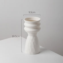 Načíst obrázek do Prohlížeče galerie, Elegantní bílé keramické vázy, různé druhy